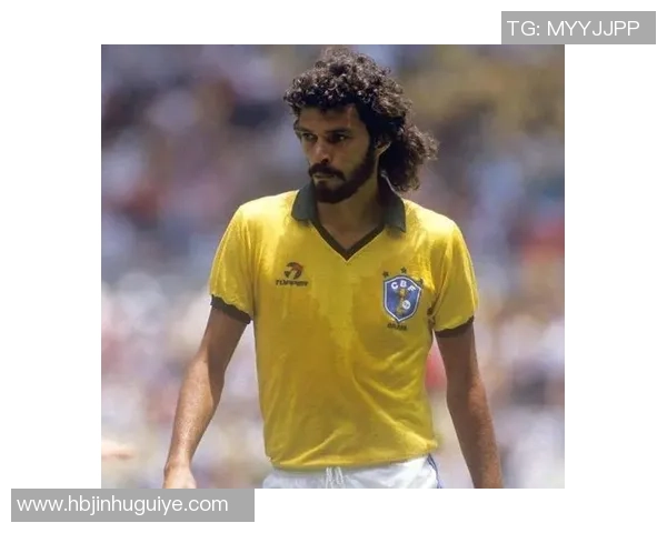 巴西足球传奇明星的辉煌历程与对世界足球的影响 巴西足球传奇明星的辉煌历程与对世界足球的影响