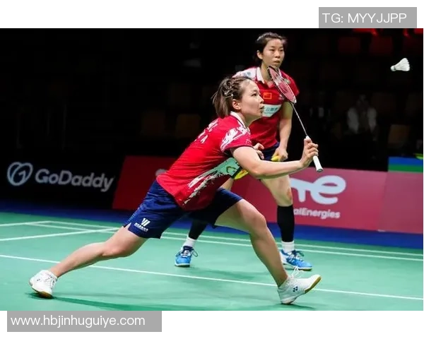 西安羽毛球队在世界杯舞台上的精彩表现与力量解析 西安羽毛球队在世界杯舞台上的精彩表现与力量解析